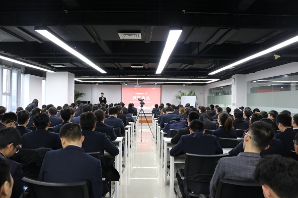 2019年，聯(lián)測(cè)“新征程，大未來”年終盛典